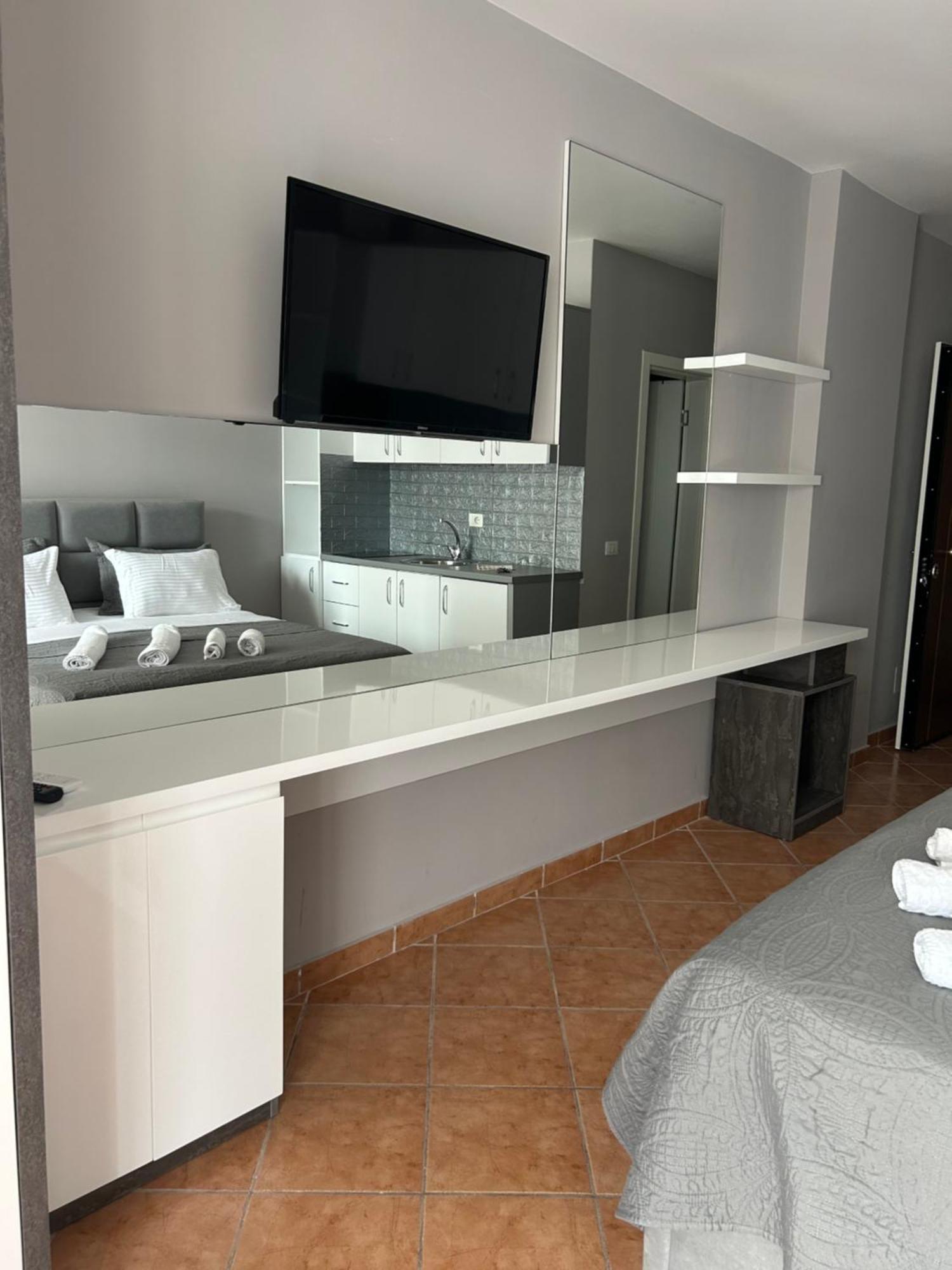 Apartament Raci Shengjin Ngoại thất bức ảnh