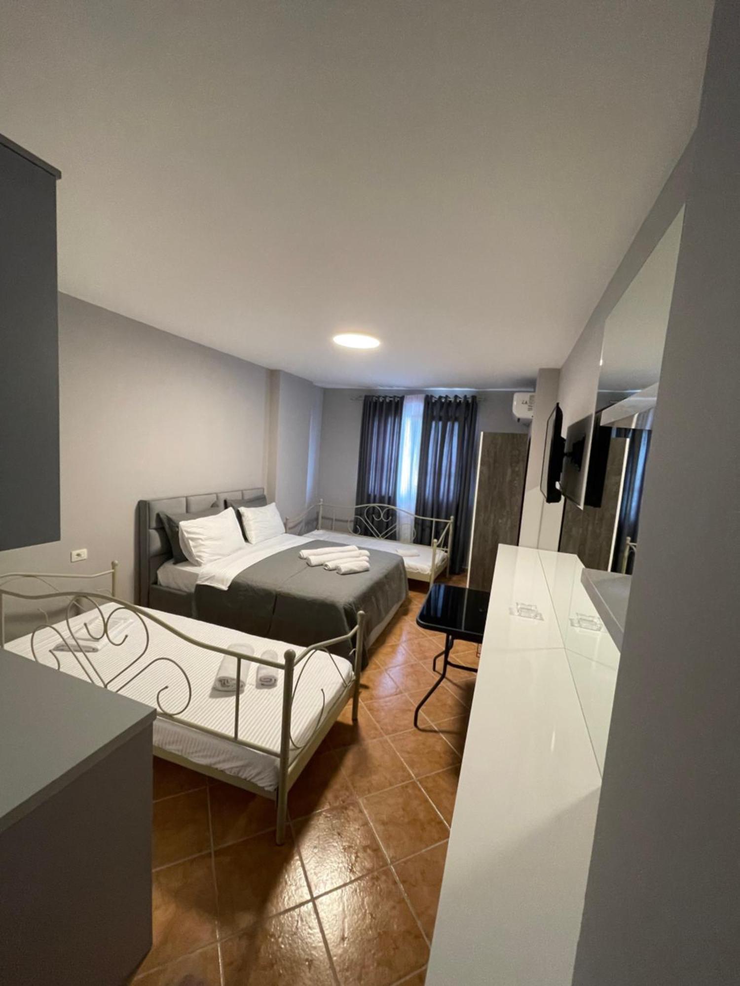 Apartament Raci Shengjin Ngoại thất bức ảnh